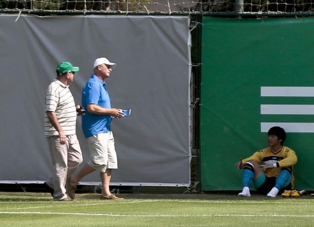 Scolari-Brunnoro-Palmeiras-Cabral-LANCEPress_LANIMA20140207_0242_47.jpg