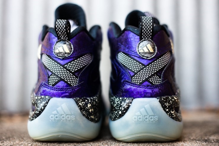 Adidas_Crazy_8_Nightmare_beofre_Christmas_Sneaker_Politics_5_1024x1024.jpg