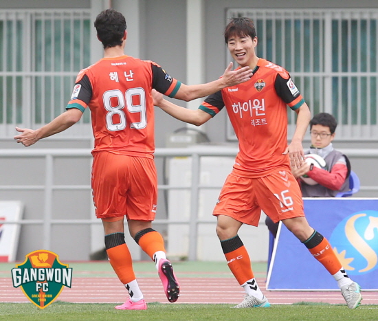 a6a74684fadba5acc44719439ad88f52.jpg